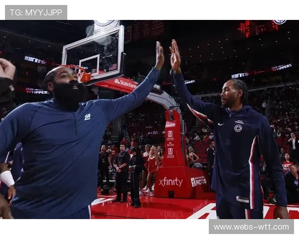 快船哈登常规赛对库里占优，季后赛战绩反差成明日看点